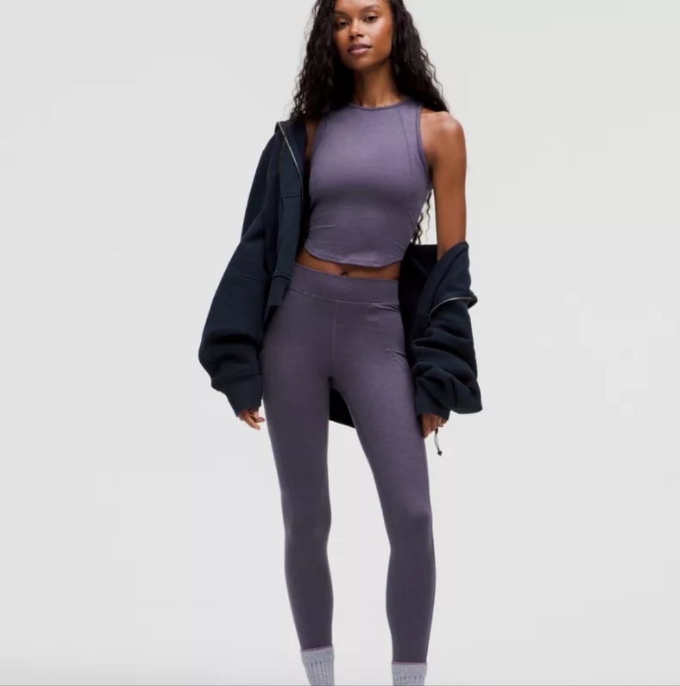 **NWOTS** LULULEMON Softy Suedey Tank Top And Bottom Set. Size 8 - Picture 14 of 14